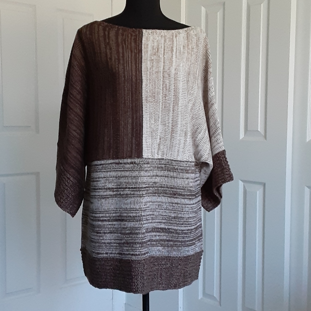 Sweater - Picture 2 of 7